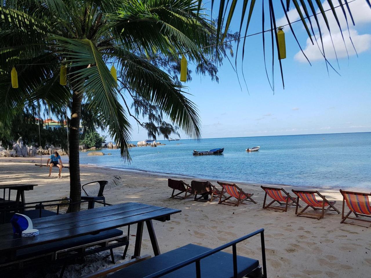 In Touch Resort Koh Tao Exterior photo